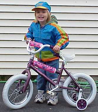 Em'snewbike3.jpg (22872 bytes)